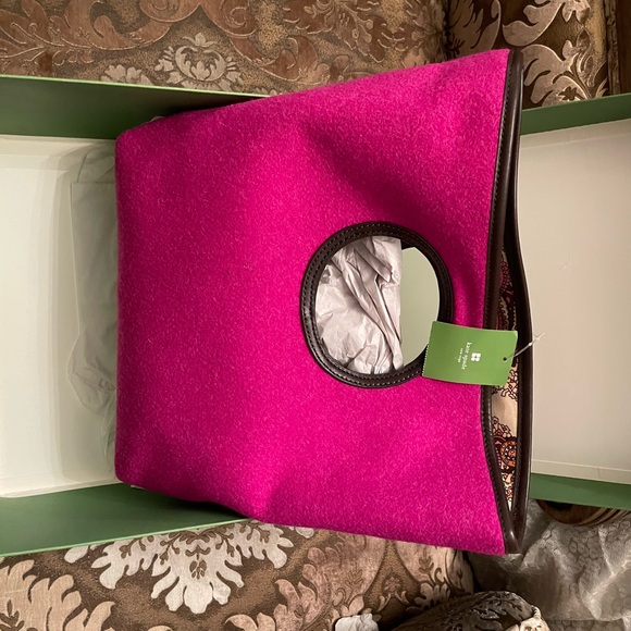 Kate Spade fuchsia wool, Paisleyinside, dust bag and original box2009 UNUSED - Picture 3 of 11